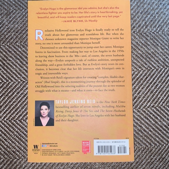 The Seven Husbands of Evelyn Hugo by Taylor Jenkins Reid book - Picture 2 of 5
